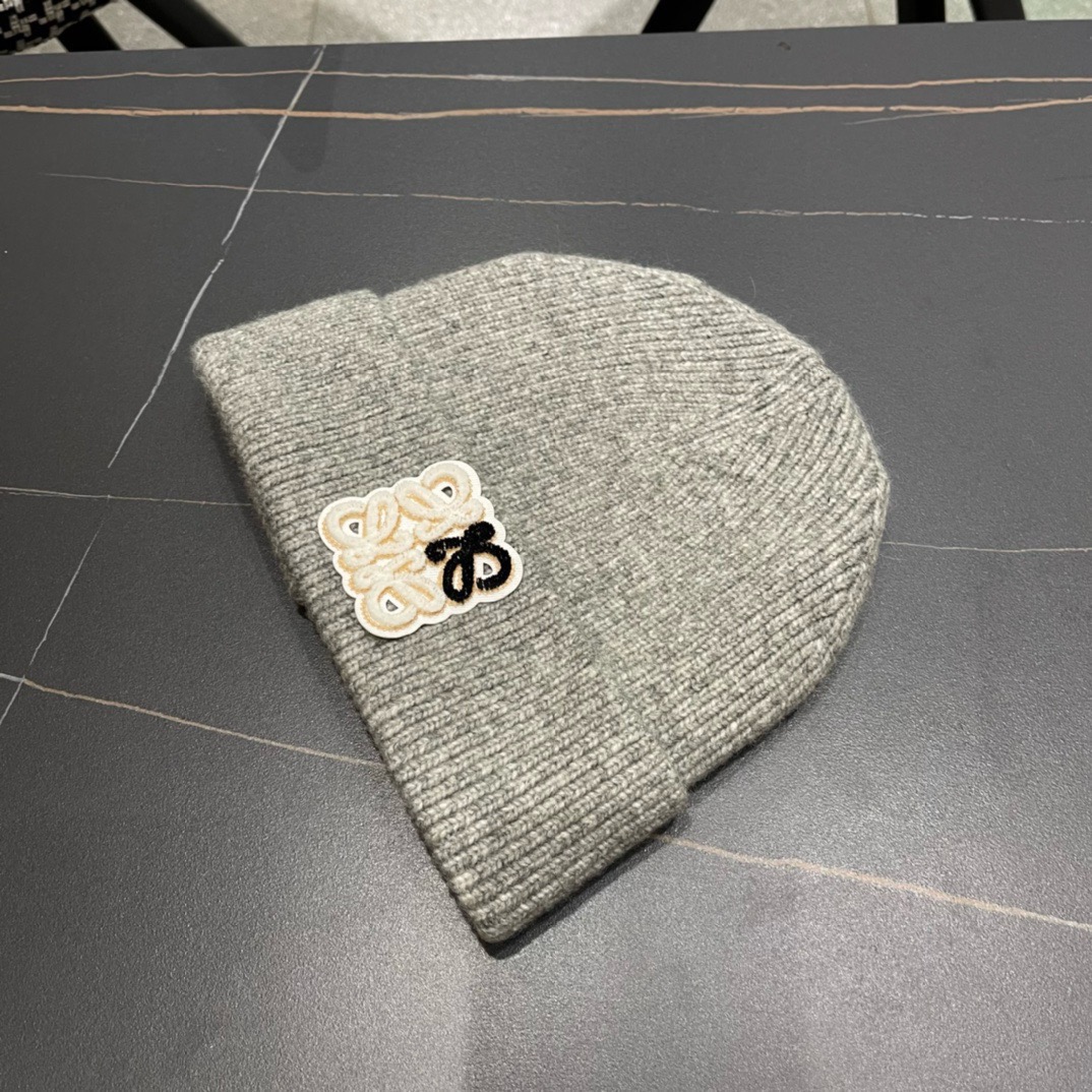Chapéu Loewe 2025 — photo 3