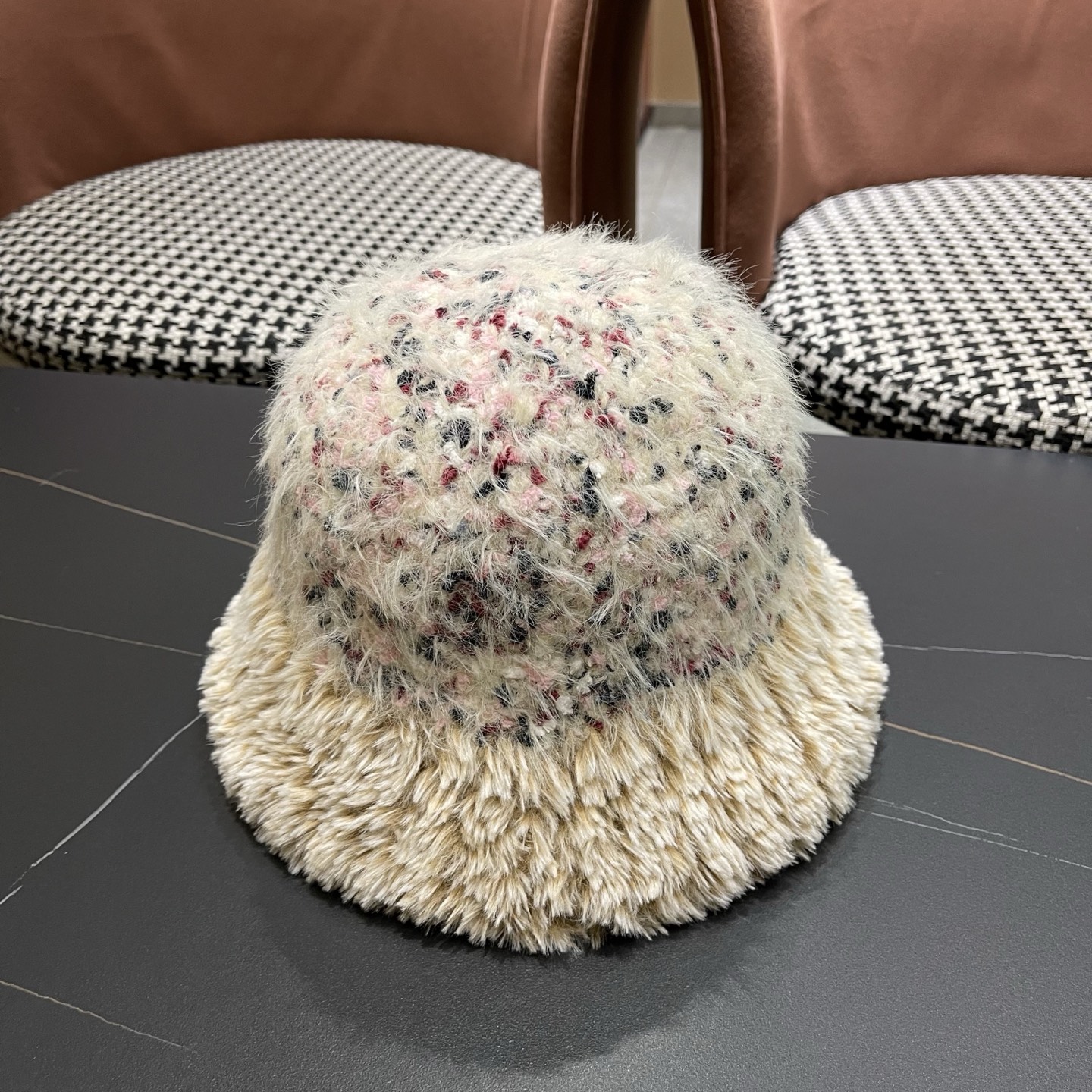 p120 lv路易威登 日系美拉德风针织帽子冬季保暖渐变
毛线帽女大头围显脸小毛绒盆帽