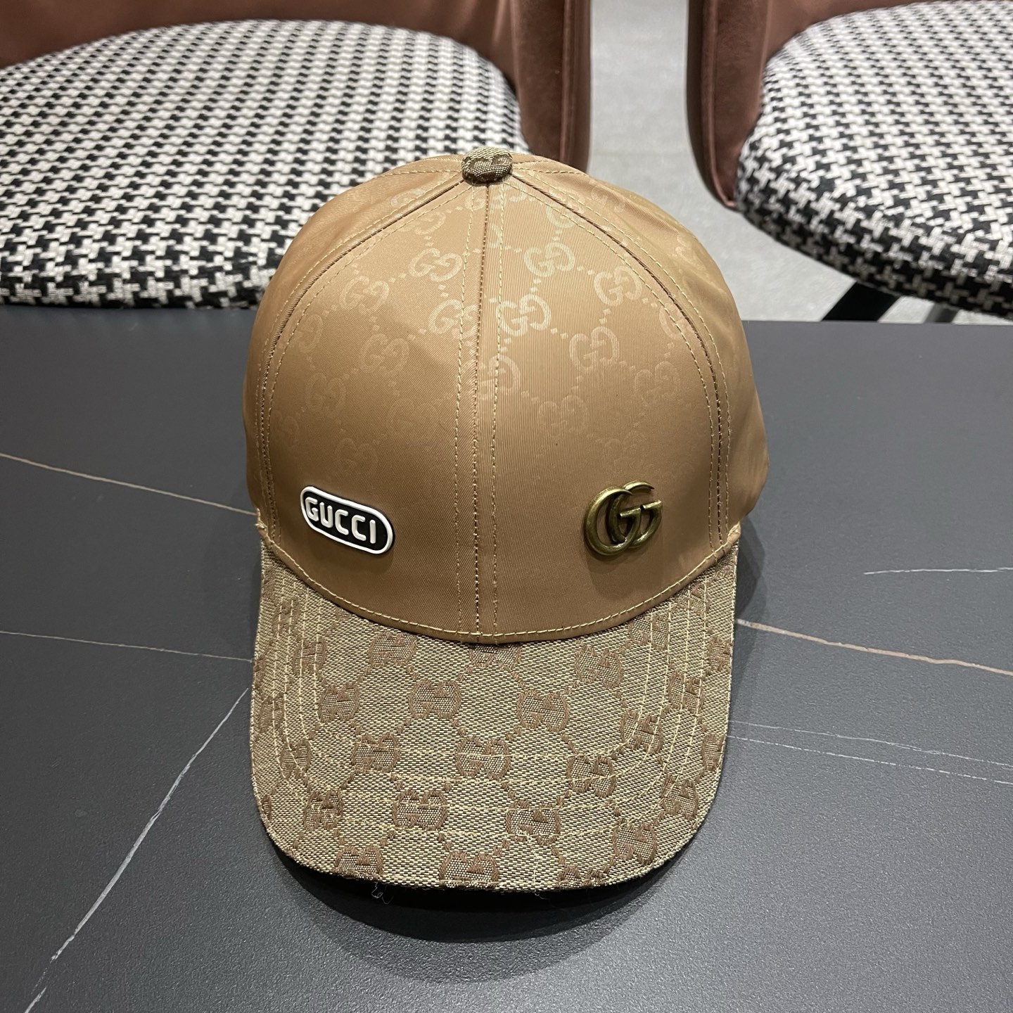 p75 Gucci(古奇)经典原单棒球帽😍专柜1:1开模订制，最高版本，实物拍摄，四季百搭男女适用，基础头围56，贴片可调节。