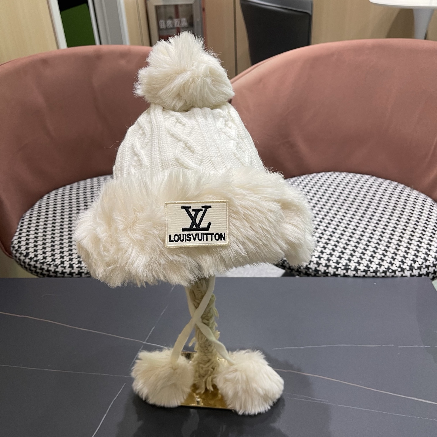 NO:670570,LouisVuitton Louis Vuitton Checkered Fashion Lei Feng Hat Women's Winter Cycling Windproof and Coldproof Hat Winter Warm Ear Hat Plus Velvet Thickened Baotou Hat Hat Fisherman Hat Baseball Cap Knitted Hat, Hat, louis vuitton, louis vuitton, espadrilles, hats19860909LouisVuitton路易威登 方格时尚雷锋帽女冬天骑车防风防寒帽冬季保暖护耳帽子加绒加厚包头帽帽子渔夫帽棒球帽针织帽,帽子,louis vuitton,louis vuitton,espadrilles,hats,hat