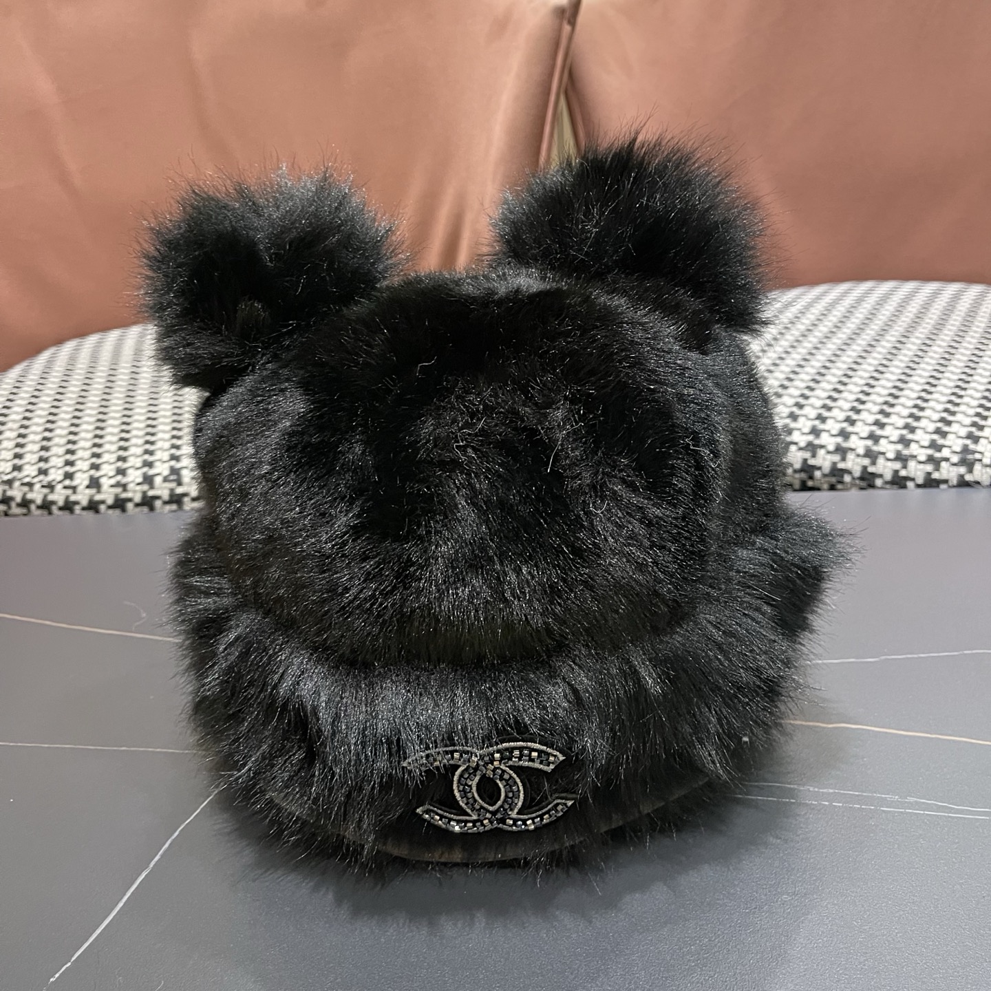 NO:670564,Chanel Chanel plush Mongolian Lei Feng hat women's autumn and winter warm ear protection cycling Northeast ski hat hat fisherman hat baseball cap knitted hat, hat, chanel, chanel, espadrilles, hats19860909Chanel香奈儿毛绒绒蒙古雷锋帽子女秋冬保暖护耳骑车东北滑雪帽帽子渔夫帽棒球帽针织帽,帽子,chanel,chanel,espadrilles,hats,hat