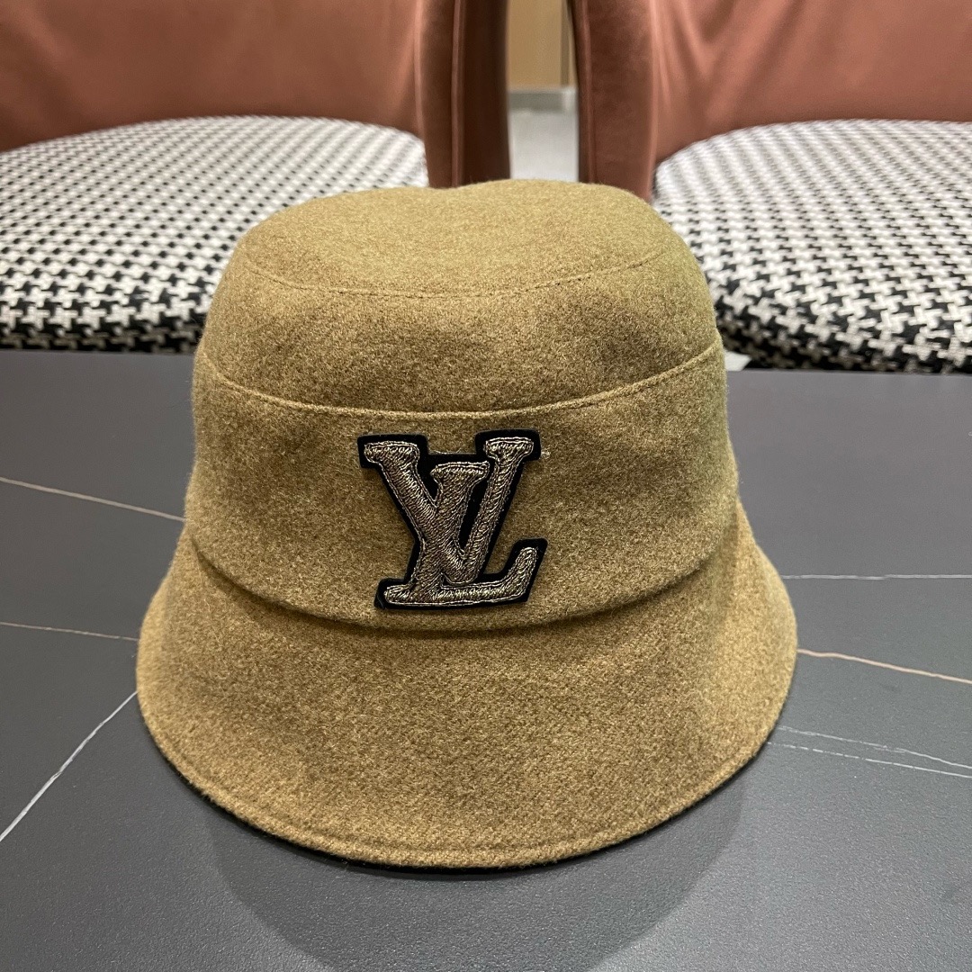 Lv路易威登渔夫帽女秋冬季新款毛绒冷帽子大头围显脸小加厚保暖鱼夫盆帽