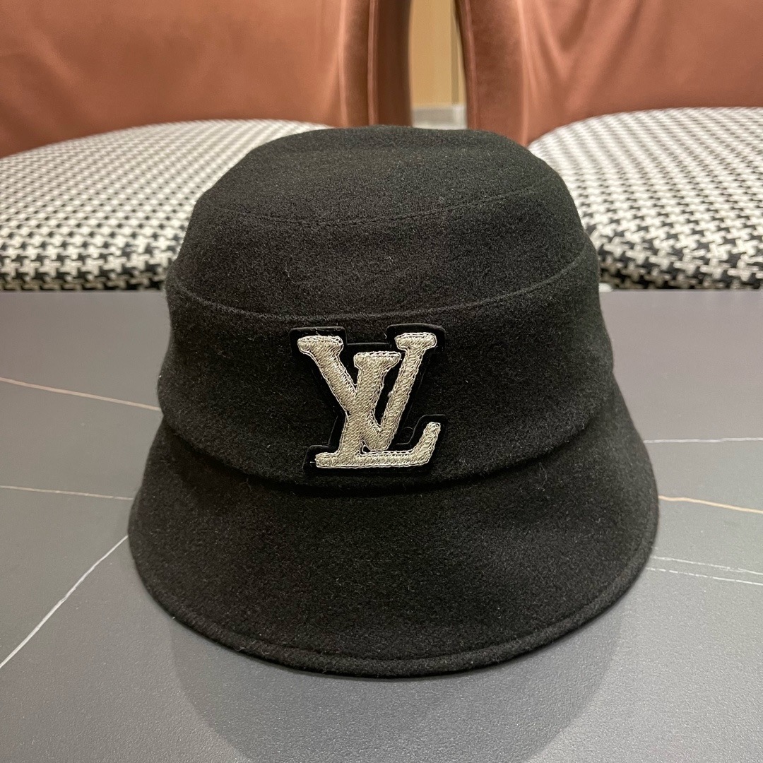Lv路易威登渔夫帽女秋冬季新款毛绒冷帽子大头围显脸小加厚保暖鱼夫盆帽