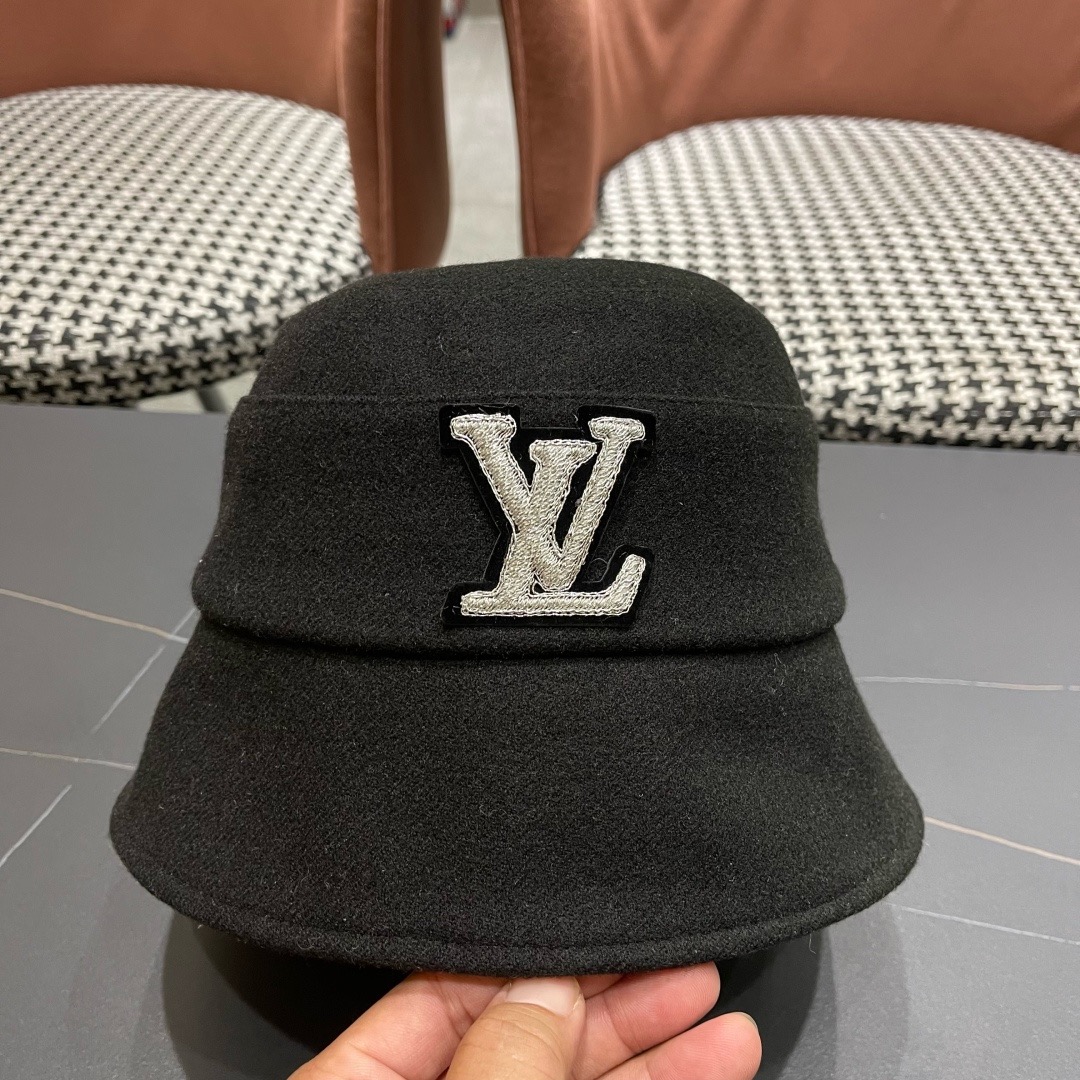 Lv路易威登渔夫帽女秋冬季新款毛绒冷帽子大头围显脸小加厚保暖鱼夫盆帽