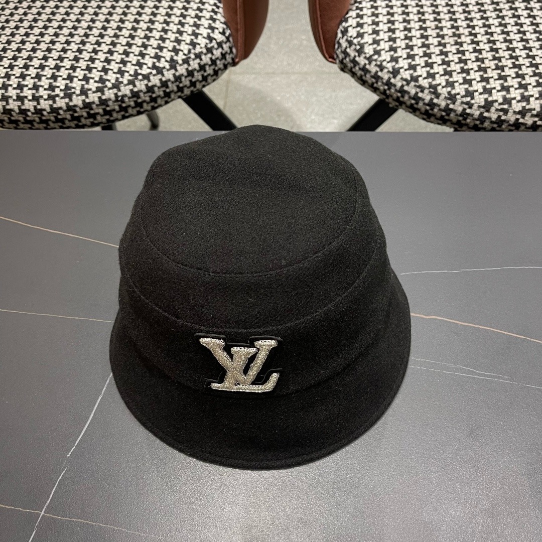 Lv路易威登渔夫帽女秋冬季新款毛绒冷帽子大头围显脸小加厚保暖鱼夫盆帽