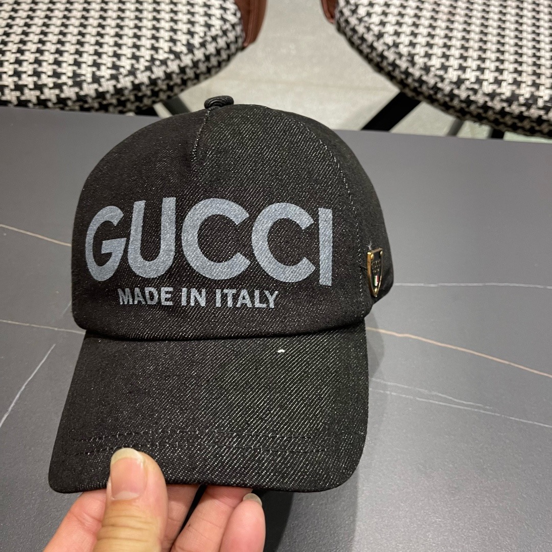 棒球帽古奇GUCCI🧢原单品质火爆来袭 🔥🎩 工艺非常精美 高档大气上档次！低调奢华，方便携带！跑量！