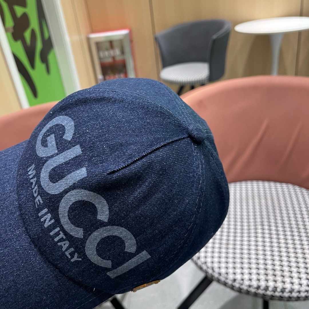 棒球帽古奇GUCCI🧢原单品质火爆来袭 🔥🎩 工艺非常精美 高档大气上档次！低调奢华，方便携带！跑量！