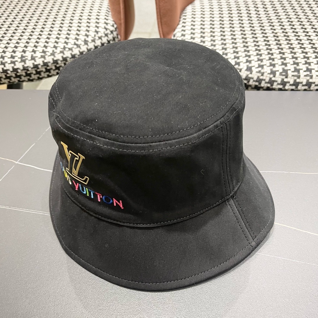 Lv 路易威登新新款渔夫帽女春秋百搭盆帽男休闲遮阳帽子潮牌字母刺绣