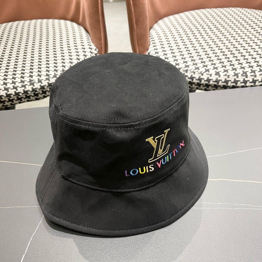 Lv 路易威登新新款渔夫帽女春秋百搭盆帽男休闲遮阳帽子潮牌字母刺绣