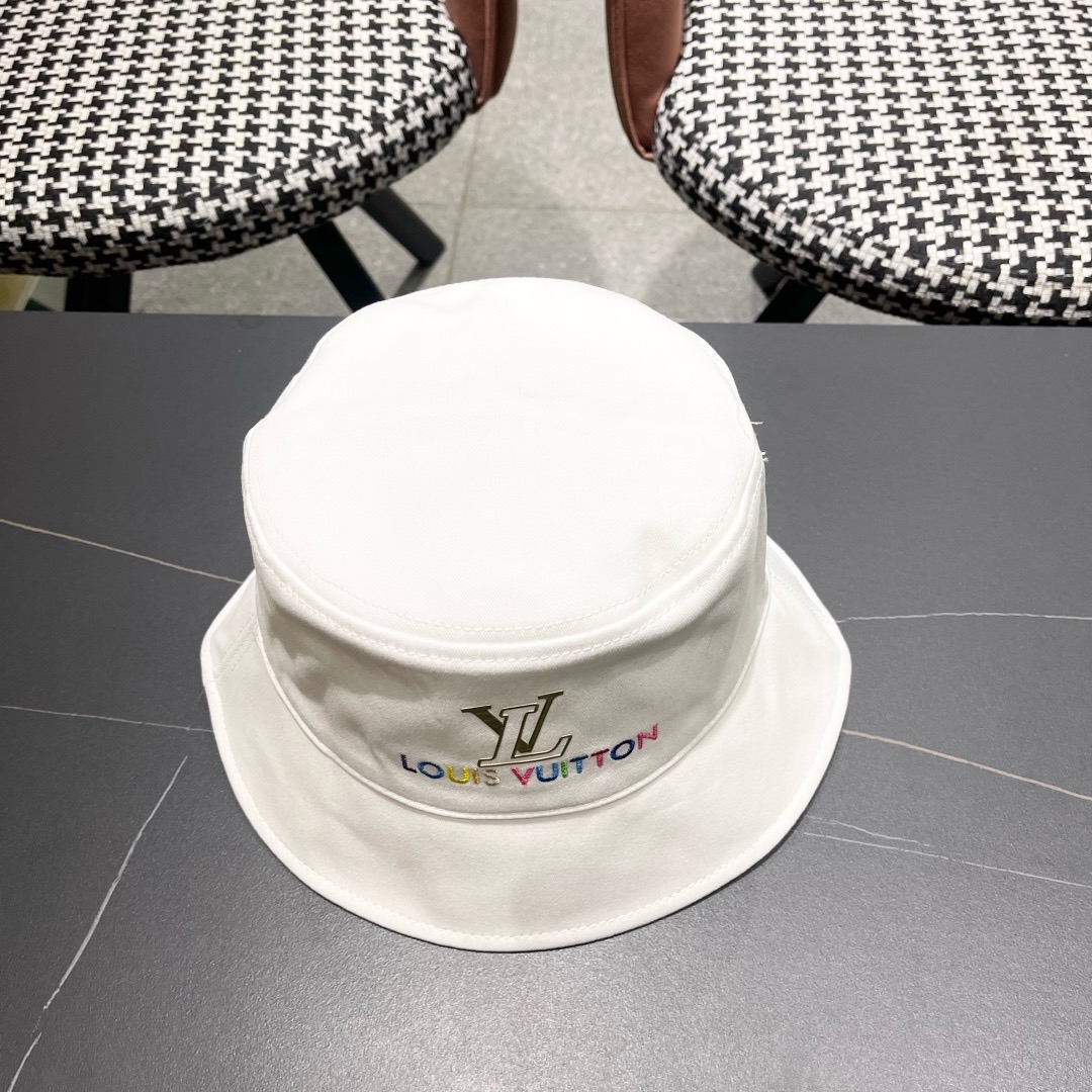 Lv 路易威登新新款渔夫帽女春秋百搭盆帽男休闲遮阳帽子潮牌字母刺绣