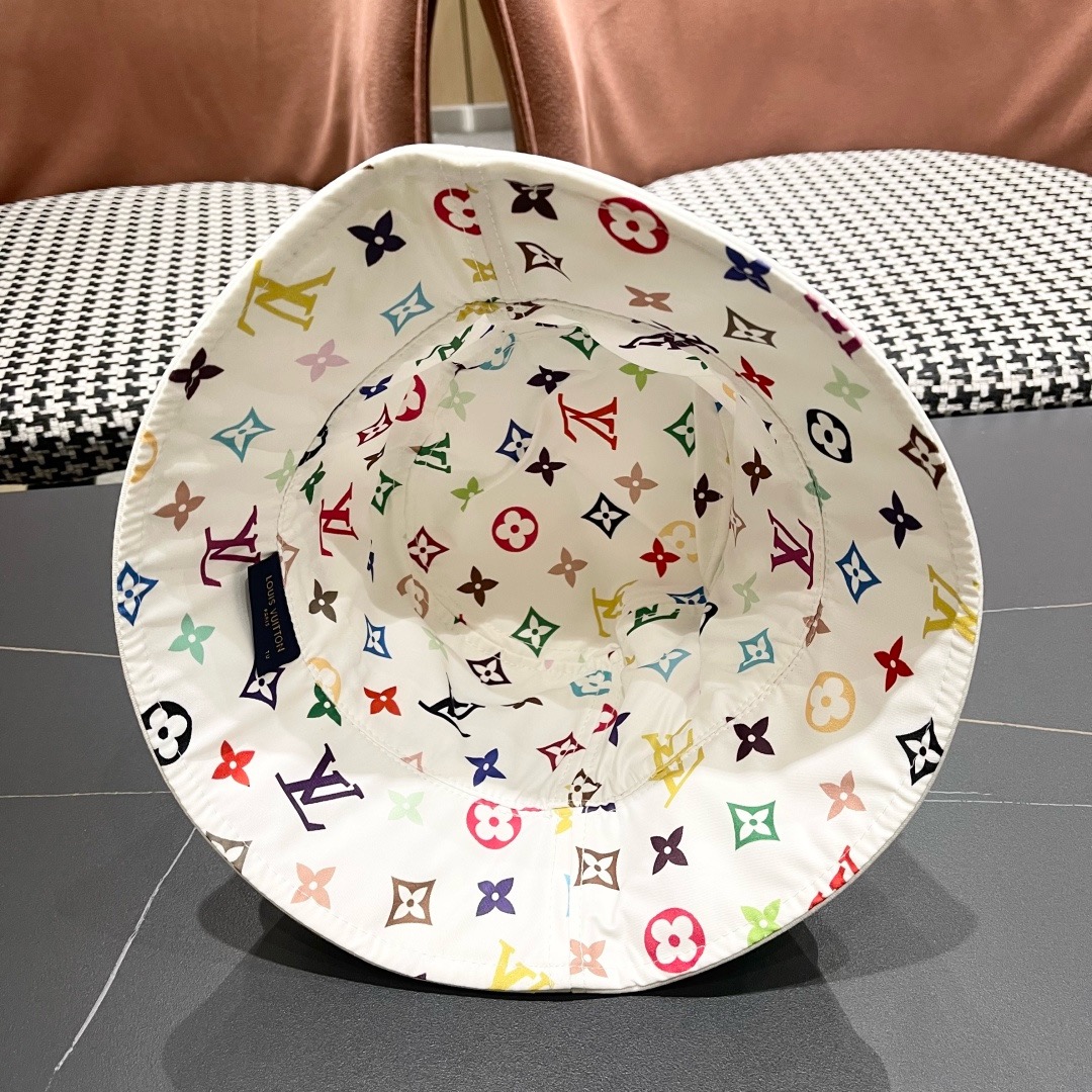 Lv 路易威登新新款渔夫帽女春秋百搭盆帽男休闲遮阳帽子潮牌字母刺绣