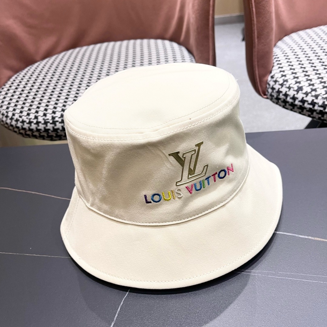 Lv 路易威登新新款渔夫帽女春秋百搭盆帽男休闲遮阳帽子潮牌字母刺绣