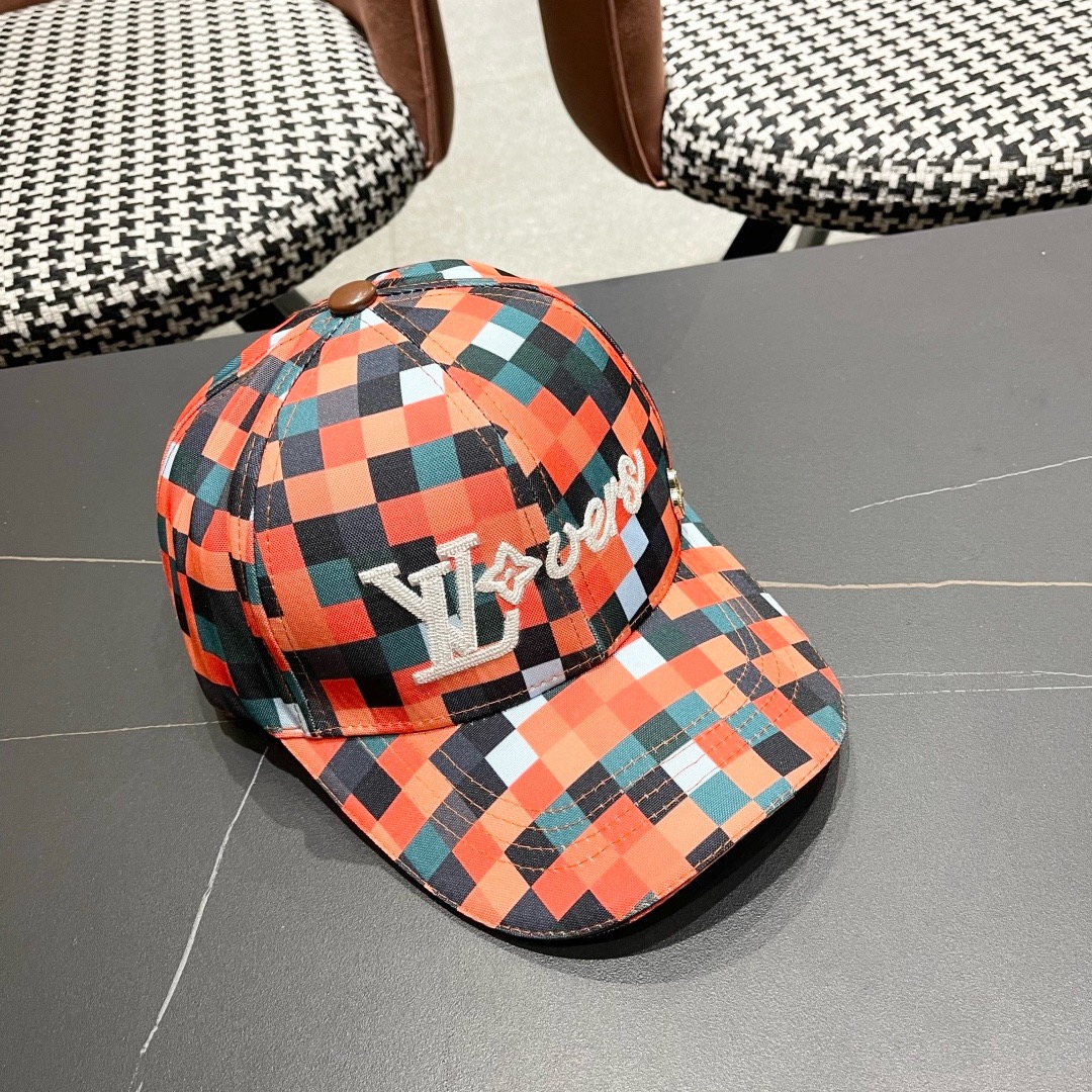 LV(路易威登)新款原单棒球帽， 专柜1:1开模订制，轻盈透气！质量超赞！