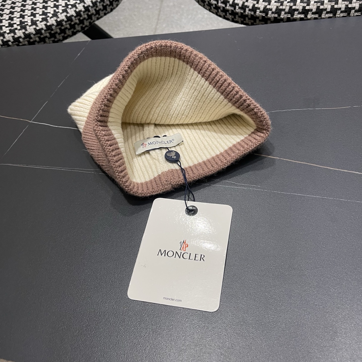 MONCLER（蒙口） 2026新款韩版拼色毛线帽女时尚百搭男女套头帽保暖针织帽子女冷帽