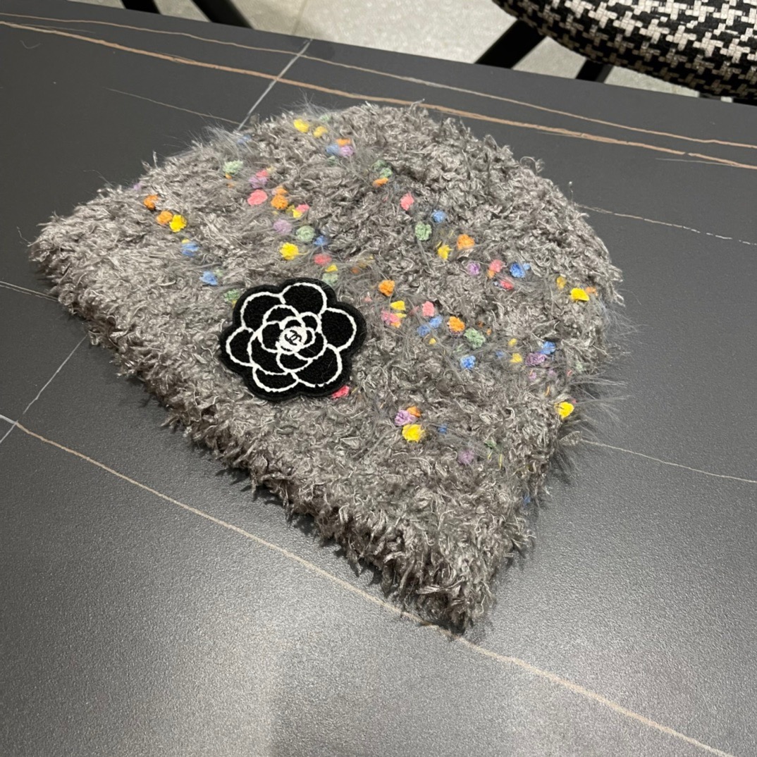 NO:689764,Chanel Chanel women's plush casual braided elastic sweet millinery colorful woolen hat hat bucket hat baseball cap knitted hat, hat, chanel, chanel, espadrilles, hats19860909Chanel香奈儿女毛毛绒休闲编织弹力甜美女帽彩色毛线帽帽子渔夫帽棒球帽针织帽,帽子,chanel,chanel,espadrilles,hats,hat