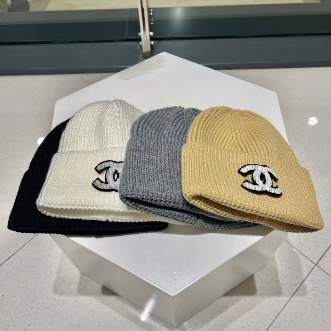 NO:689762,Chanel's simple knitted woolen hat is super popular and has first-class quality, perfect for going out on the street!  Hats, bucket hats, baseball caps, knitted hats, hats, chanel, chanel, espadrilles, hats19860909Chanel 香奈儿简约针织毛线帽,超火爆质感一流,出街超好搭配！帽子渔夫帽棒球帽针织帽,帽子,chanel,chanel,espadrilles,hats,hat