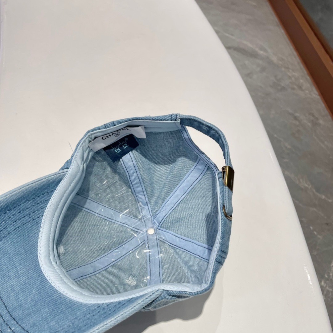 【CHANEL香奈儿】春夏新款牛仔款简约棒球帽，新款出货，大牌款超好搭配，赶紧入手！