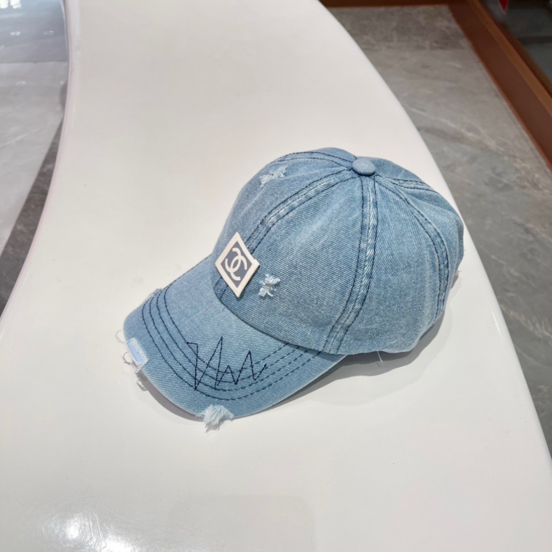 【CHANEL香奈儿】春夏新款牛仔款简约棒球帽，新款出货，大牌款超好搭配，赶紧入手！