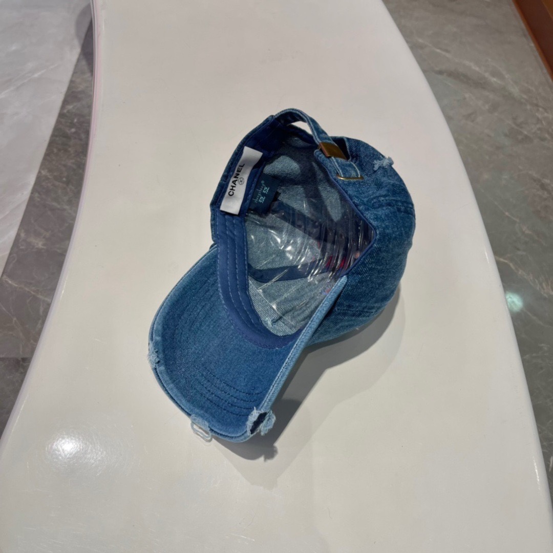 【CHANEL香奈儿】春夏新款牛仔款简约棒球帽，新款出货，大牌款超好搭配，赶紧入手！