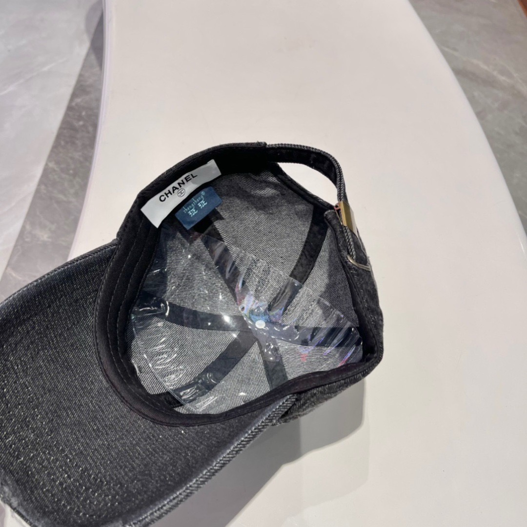 【CHANEL香奈儿】春夏新款牛仔款简约棒球帽，新款出货，大牌款超好搭配，赶紧入手！