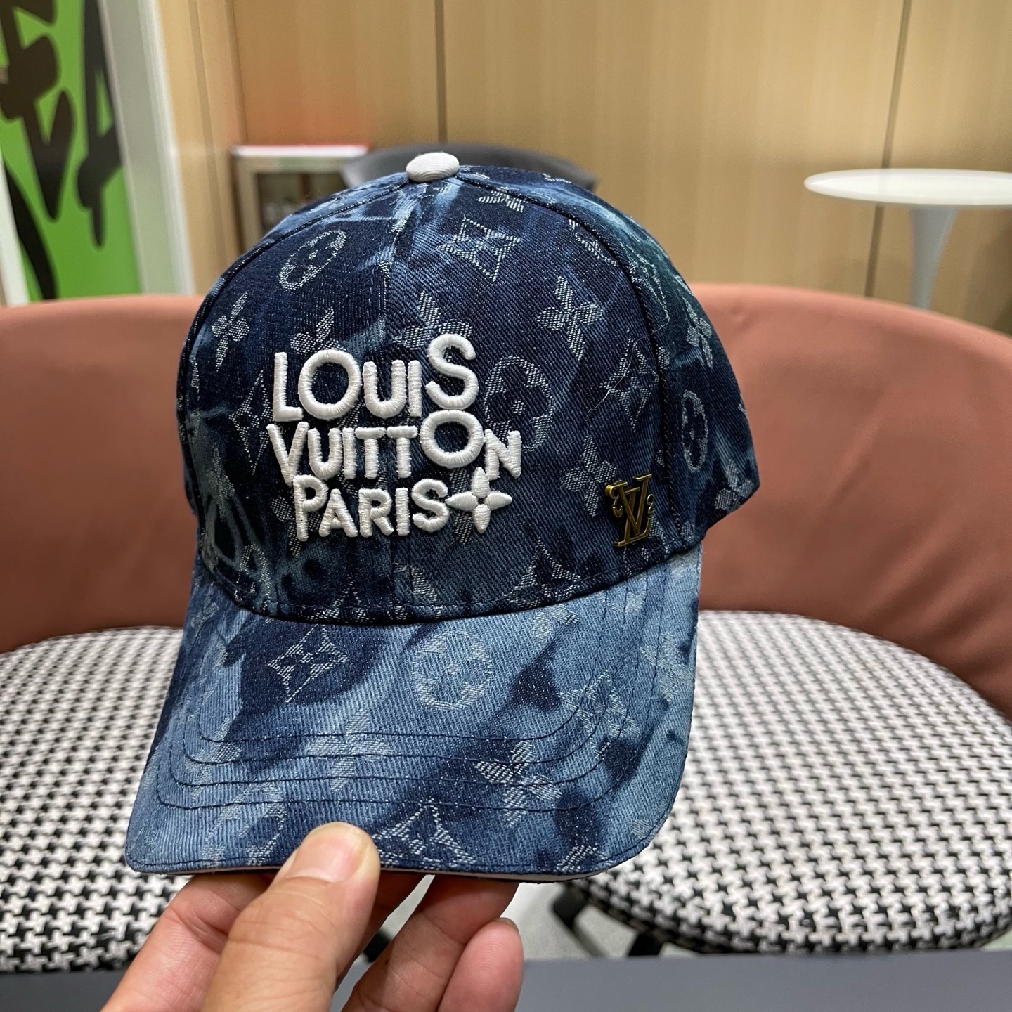 🧢路易威登棒球帽 LouisVuitton😍2025新款LV棒球帽，重工打造♥️高端大气，百搭款🤗男女通