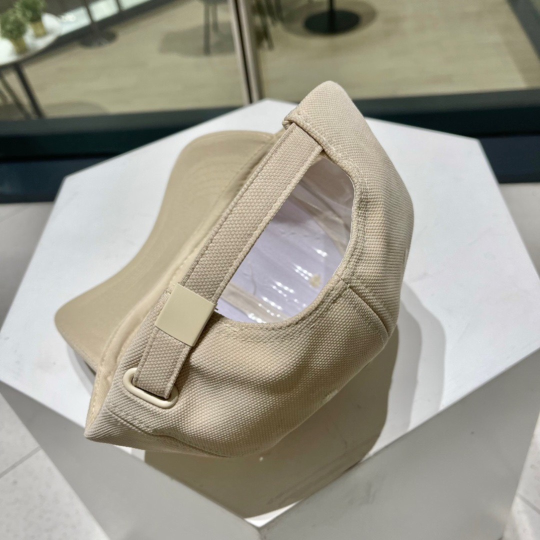 迪奥Dior🔻新款原单棒球帽，独家实物拍摄 男女通用、可调节