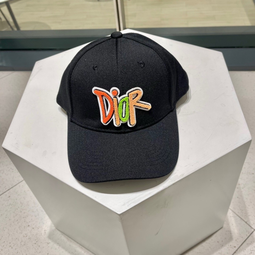 迪奥Dior🔻新款原单棒球帽，独家实物拍摄 男女通用、可调节