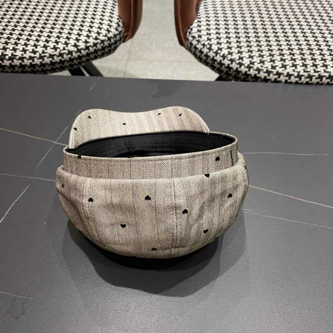 迪奥 Dior遮阳八角帽子2025年爆款女新款时尚洋气鸭舌帽春秋画家报童帽夏季