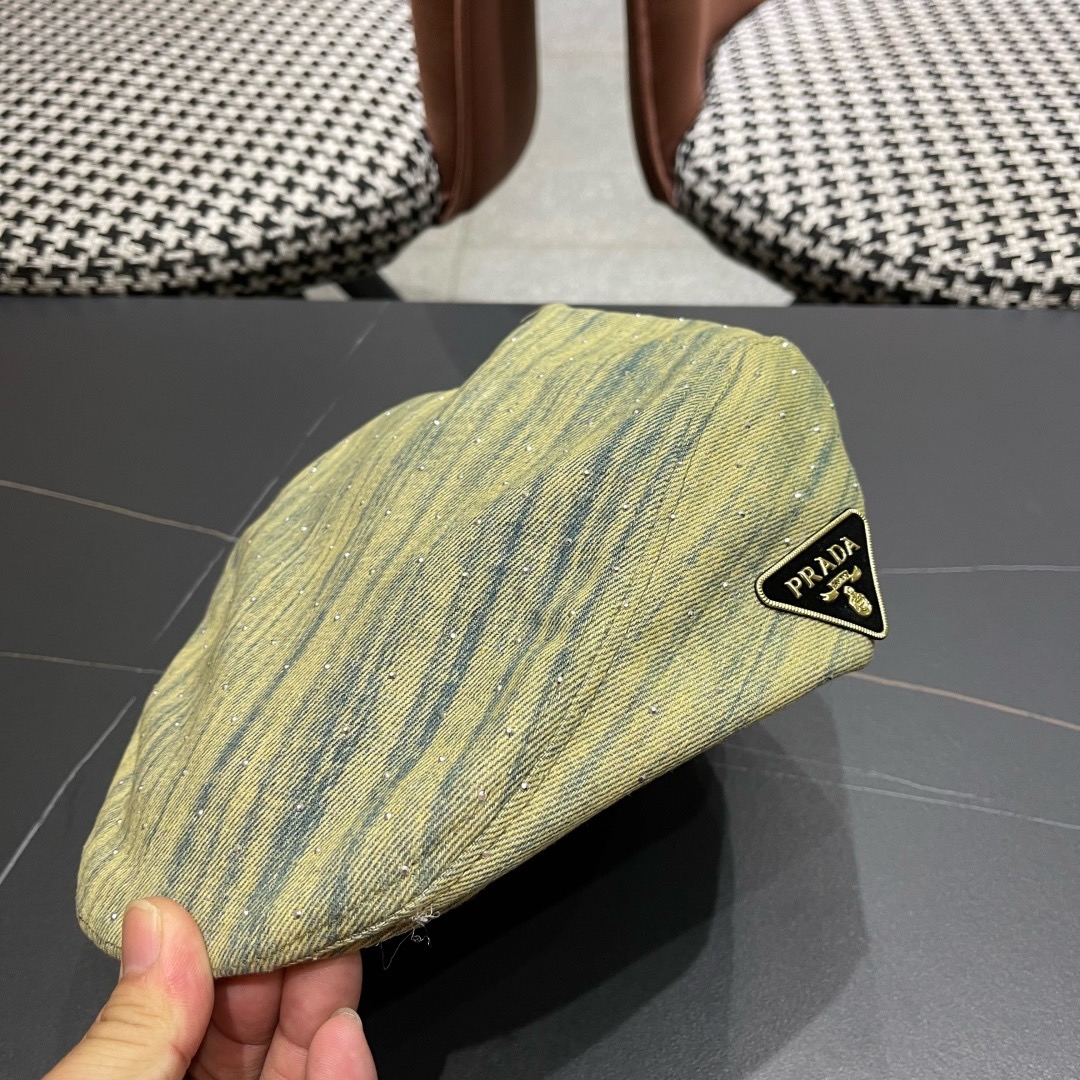 普拉达 Prada 时髦条纹带钻牛仔做1前进帽女春夏秋画家帽子街头复古显脸小贝雷帽潮