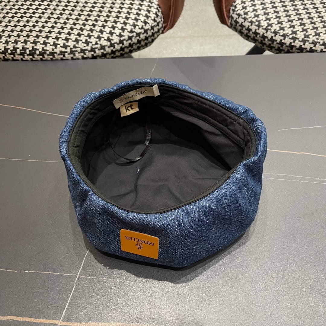 蒙口 MONCLER（蒙口）日系网红牛仔贝雷帽子女春秋款潮浅蓝色复古金属标画家蓓蕾帽夏季