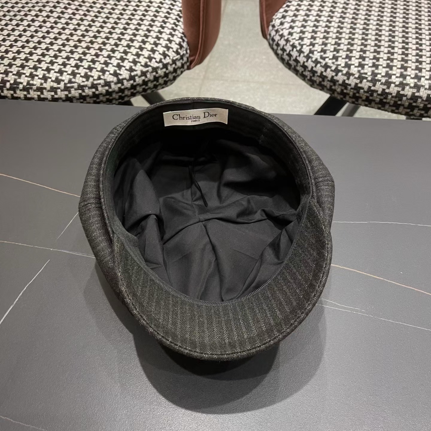 迪奥 Dior2025年新款八角帽子女春秋季薄款英伦风报童帽条纹画家帽潮