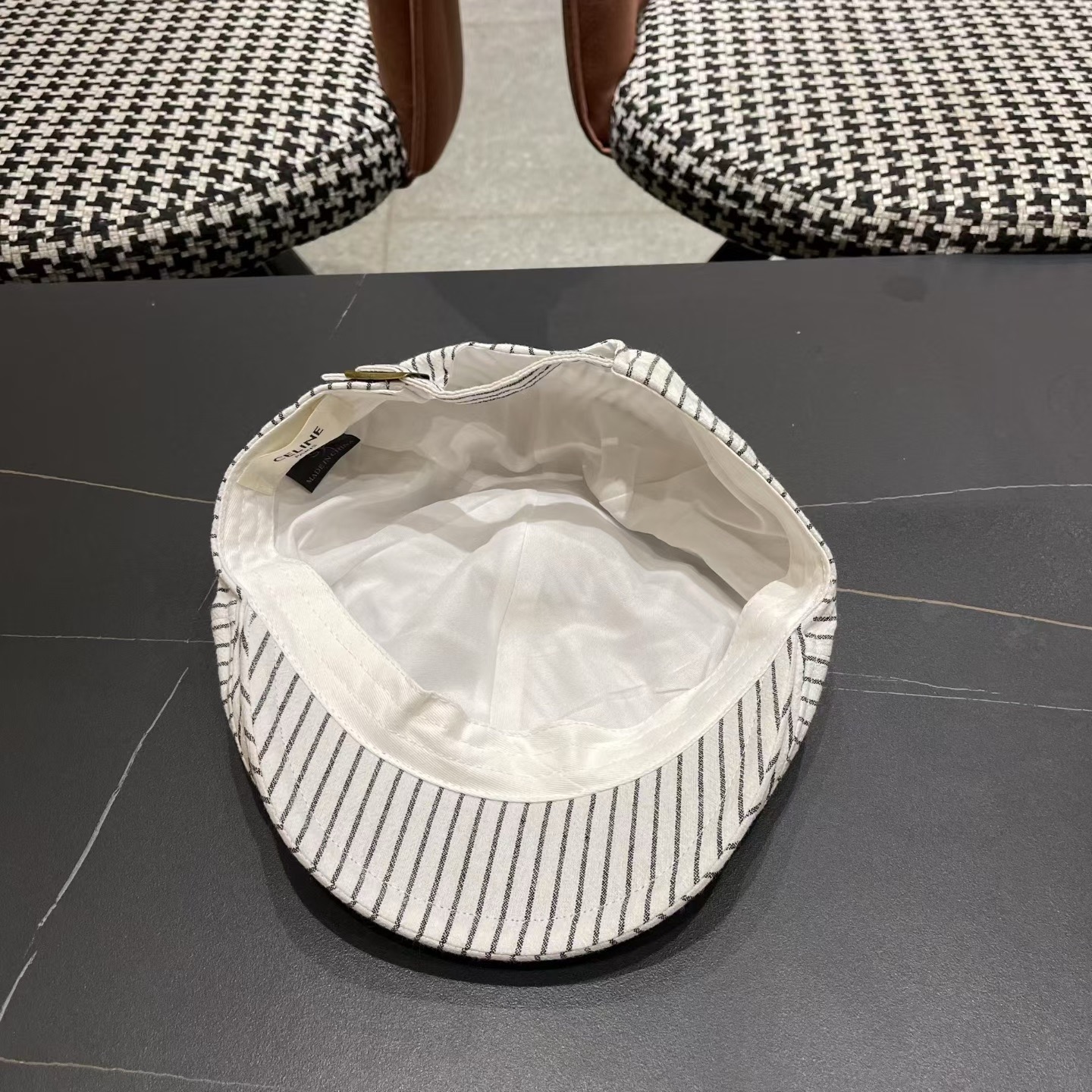 赛琳，日系条纹前进帽女2025新款春夏季复古百搭贝雷帽个性反戴鸭舌帽子