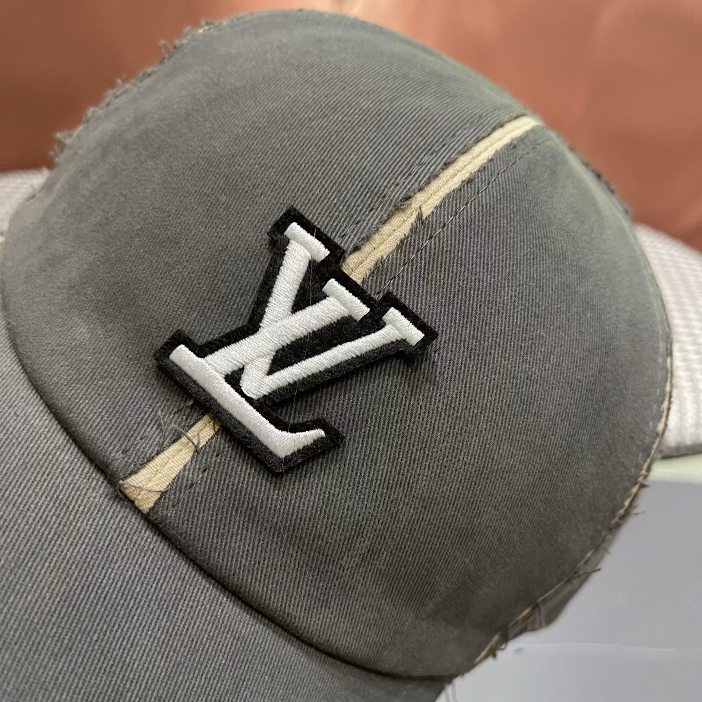 Lv路易威登 新款女款帽子女鸭舌帽韩版硬顶棒球帽男宽帽檐遮阳防晒显脸小