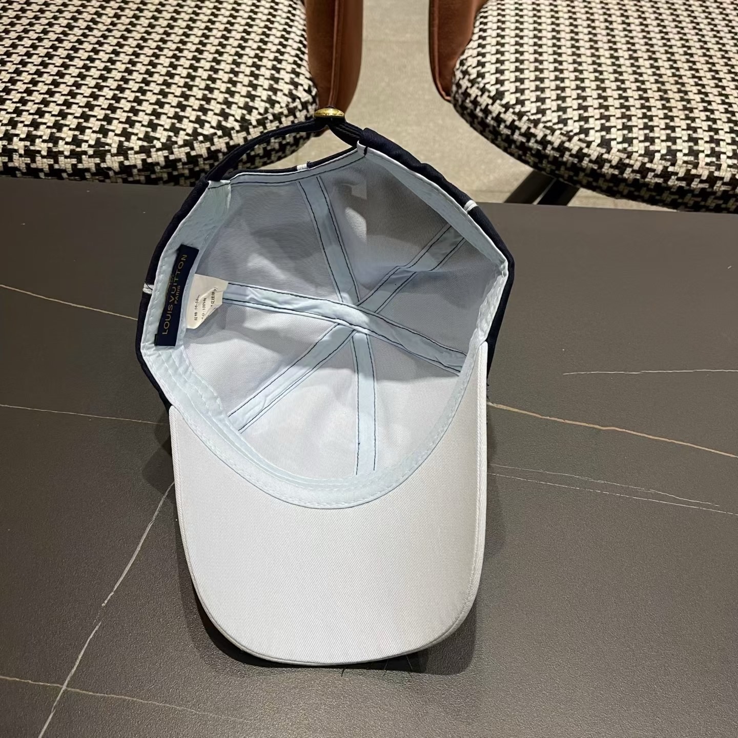 Lv路易威登 新款女款帽子女鸭舌帽韩版硬顶棒球帽男宽帽檐遮阳防晒显脸小