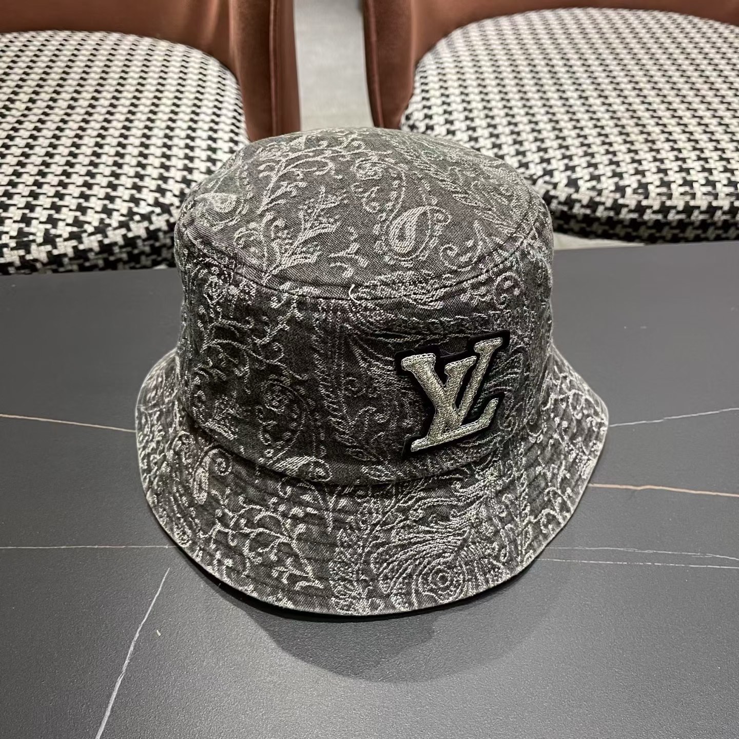 Lv路易威登 日韩系花纹做旧休闲复古时尚百搭街头出游渔夫帽画家帽新款