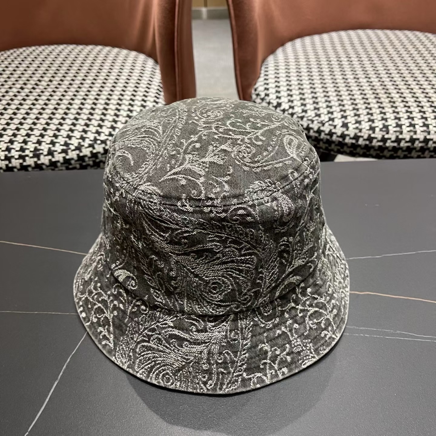 Lv路易威登 日韩系花纹做旧休闲复古时尚百搭街头出游渔夫帽画家帽新款