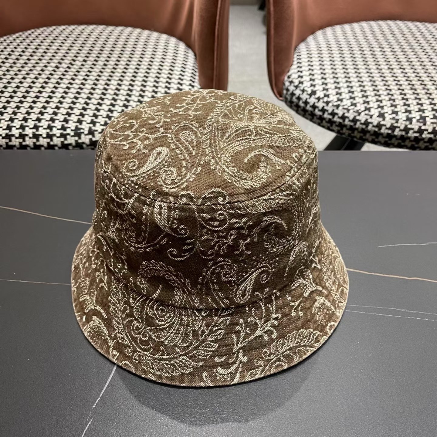 Lv路易威登 日韩系花纹做旧休闲复古时尚百搭街头出游渔夫帽画家帽新款