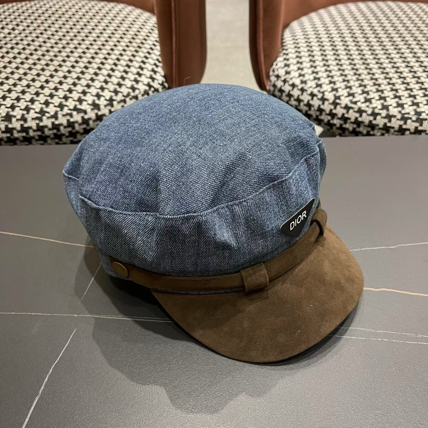 迪奥 Dior新款百搭英伦风海军帽水洗牛仔布复古报童贝雷帽女秋冬八角帽