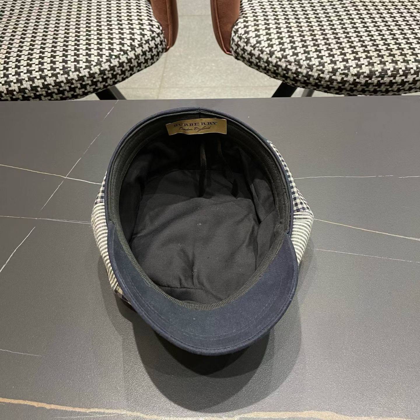 巴宝莉BURBERRY 新款八角帽子女春秋季韩版时尚百搭显脸小报童帽画家帽鸭舌帽格纹