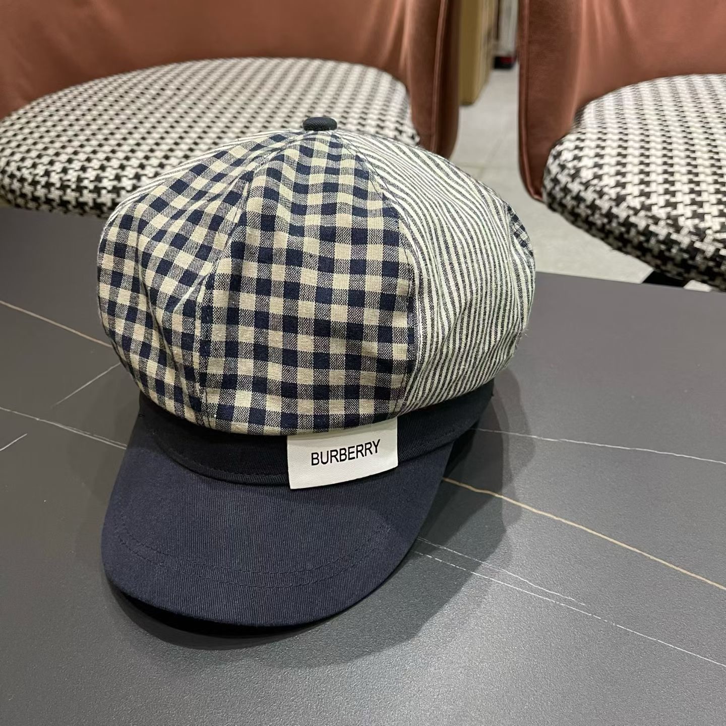 巴宝莉BURBERRY 新款八角帽子女春秋季韩版时尚百搭显脸小报童帽画家帽鸭舌帽格纹