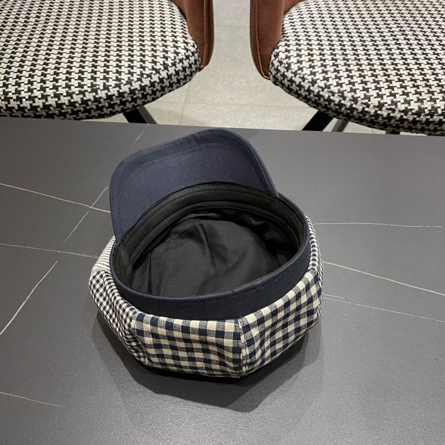 巴宝莉BURBERRY 新款八角帽子女春秋季韩版时尚百搭显脸小报童帽画家帽鸭舌帽格纹