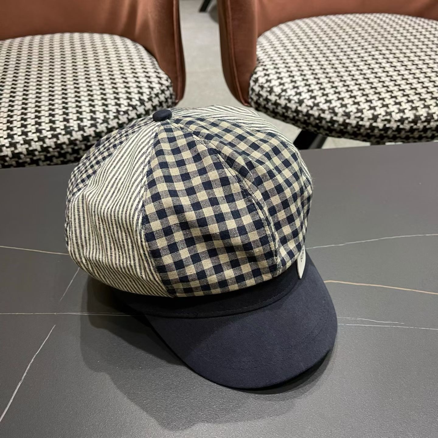 巴宝莉BURBERRY 新款八角帽子女春秋季韩版时尚百搭显脸小报童帽画家帽鸭舌帽格纹