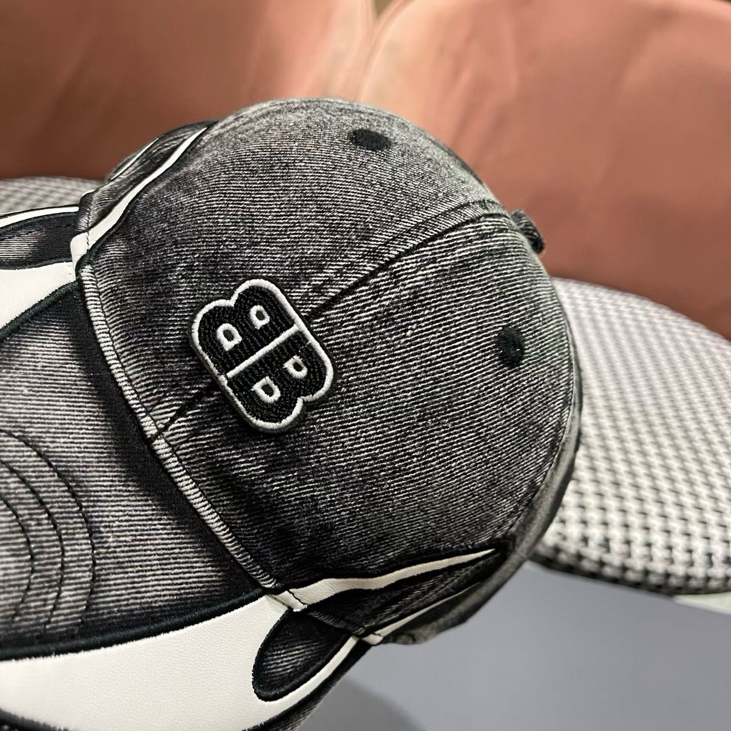 巴黎世家BALENCIAGA 美式水洗牛仔拼皮双刃火焰棒球帽男女街头潮牌大头围重工鸭舌帽子