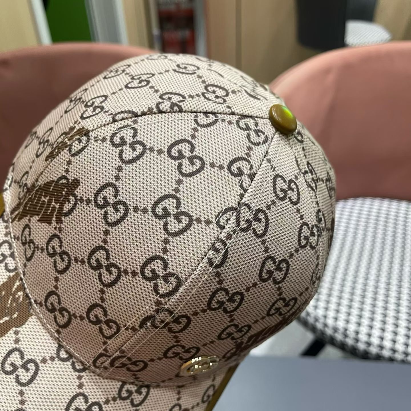 【GUCCI 古奇】高端板本原单棒球帽，做工精细透气舒适❤️日韩时尚潮流❤️❤️❤️棒球帽原单品质火爆来