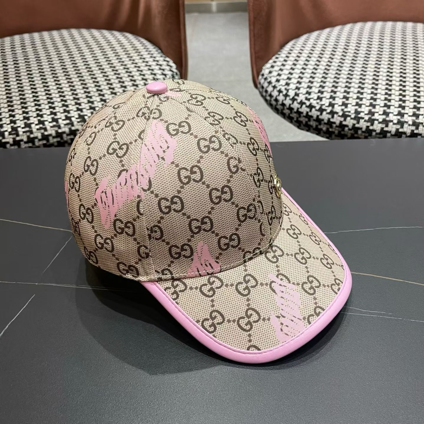 【GUCCI 古奇】高端板本原单棒球帽，做工精细透气舒适❤️日韩时尚潮流❤️❤️❤️棒球帽原单品质火爆来