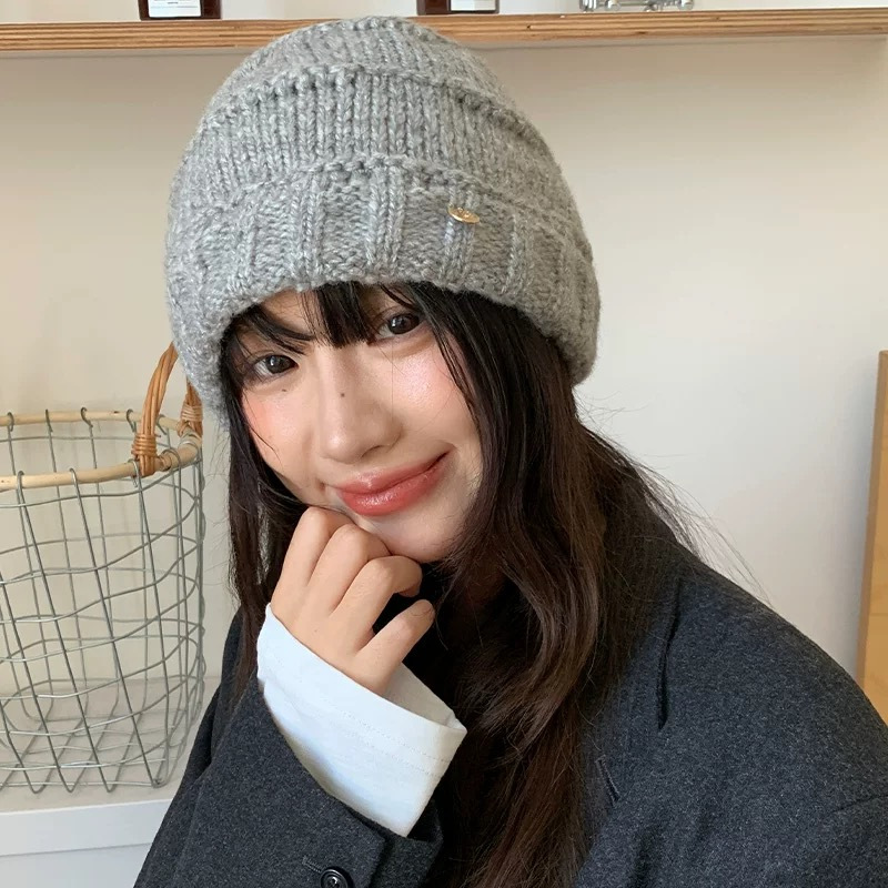 NO:643630,MONCLER Mouth Mouth Wool Hat Women's Autumn and Winter Korean Version Klein Blue Showing Face Small Big Head Knitted Hat Warmth Thickened Baotou Hat Hat Fisherman Hat Baseball Cap Knitted Hat, Hat, Moncler, espadrilles, hats19860909MONCLER蒙口 毛线帽女秋冬季韩版克莱因蓝显脸小大头 围针织帽保暖加厚包头帽子帽子渔夫帽棒球帽针织帽,帽子,Moncler,espadrilles,hats,hat