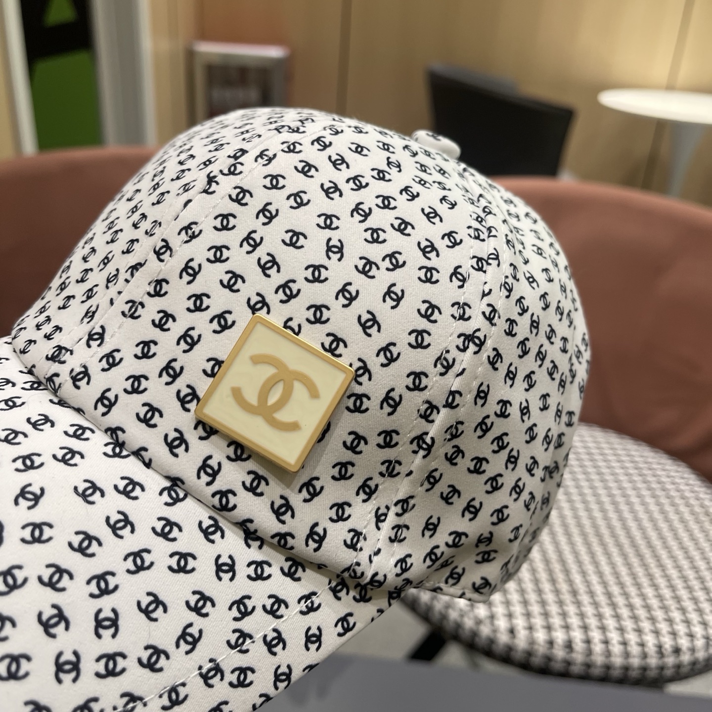 香奈儿CHANEL 新品硬顶棒球帽，小香logo经典简约，时尚休闲设计 跑量新品