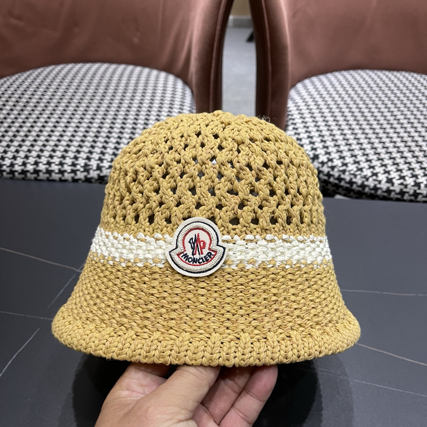 MONCLER（蒙口）缕空透气渔夫帽女夏季新款遮阳防晒显脸小盆帽户外休闲太阳帽