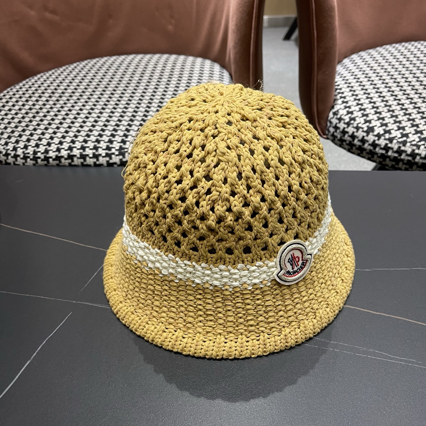 MONCLER（蒙口）缕空透气渔夫帽女夏季新款遮阳防晒显脸小盆帽户外休闲太阳帽