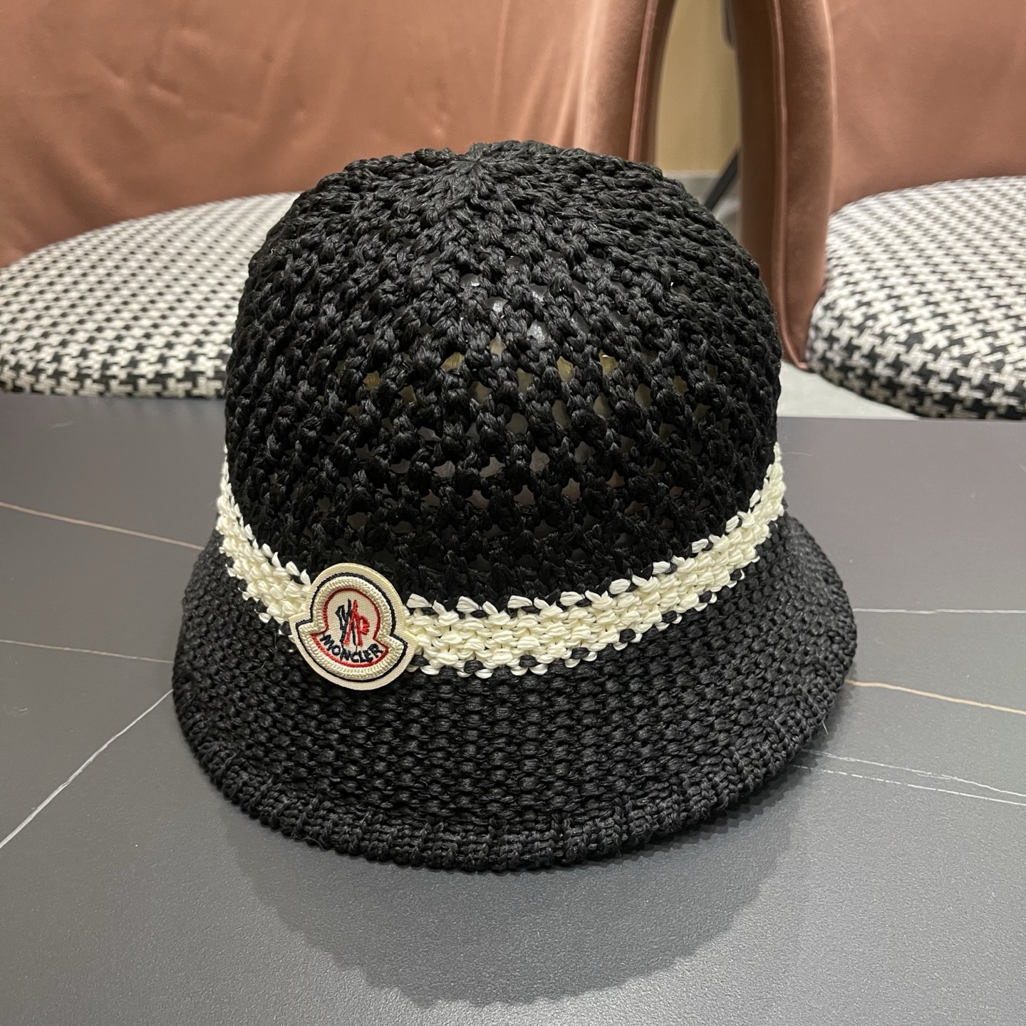MONCLER（蒙口）缕空透气渔夫帽女夏季新款遮阳防晒显脸小盆帽户外休闲太阳帽